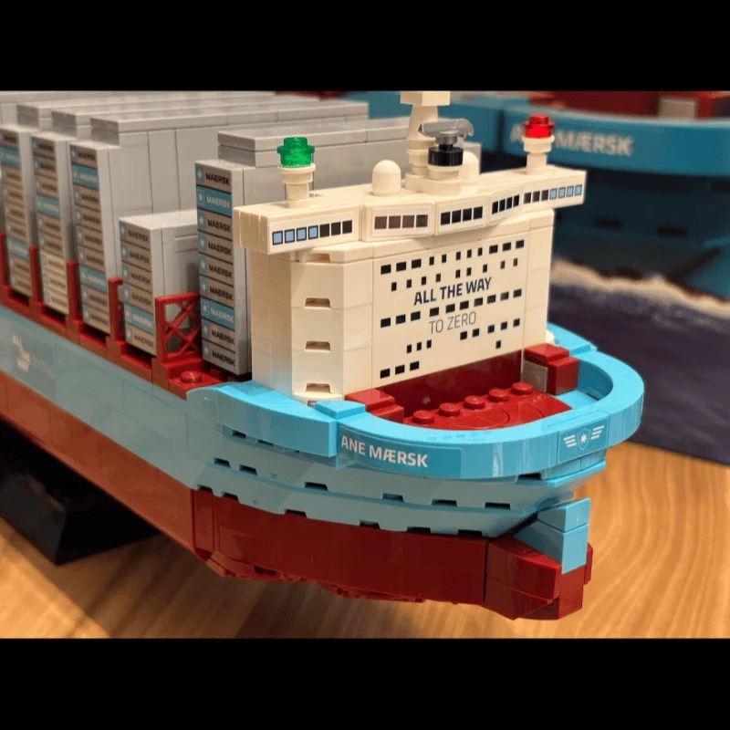 New 2026 Dual-Fuel Container V - Lego Set Technic recension och pris